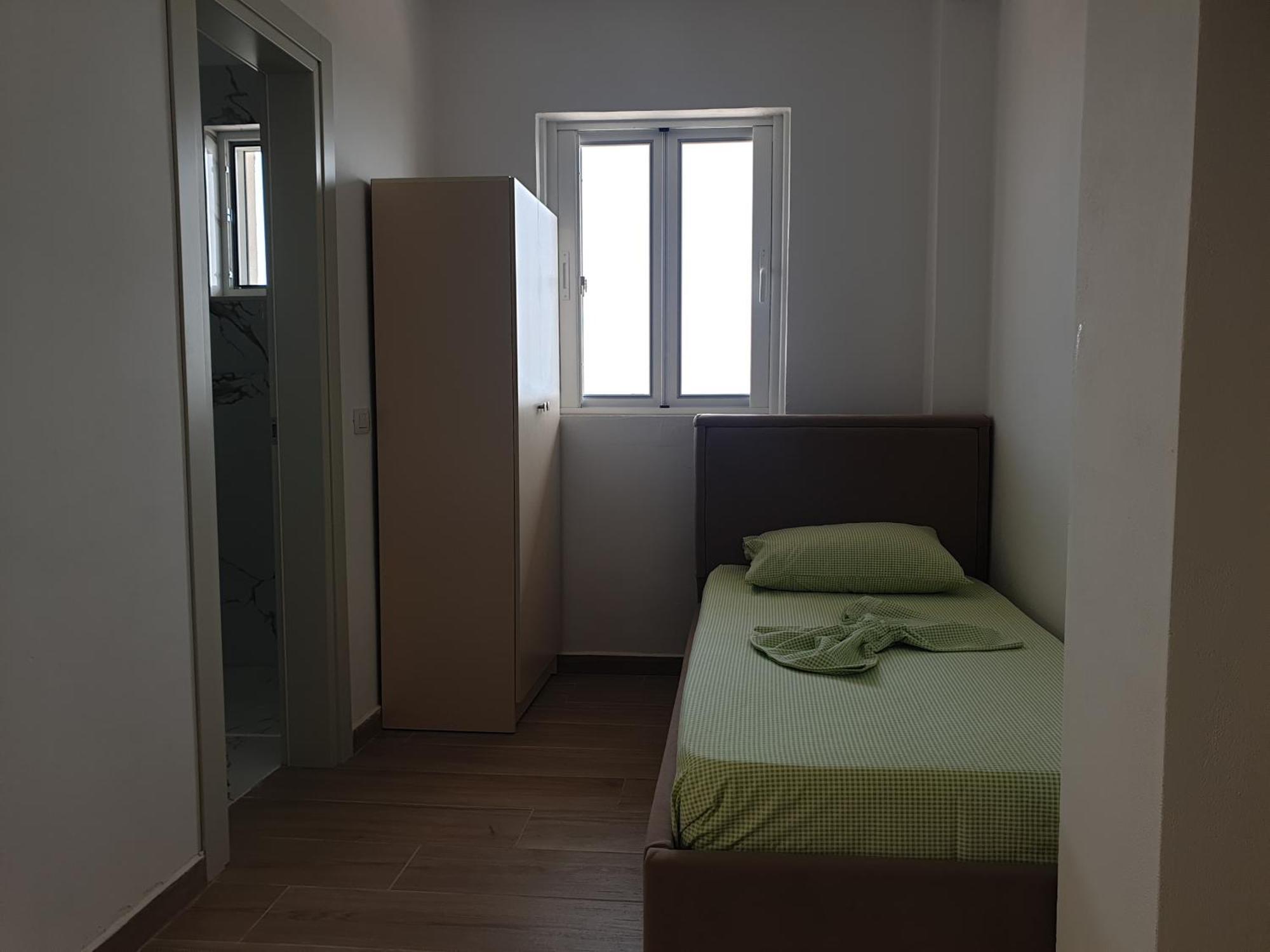 Rooms By George Dhërmi Δωμάτιο φωτογραφία
